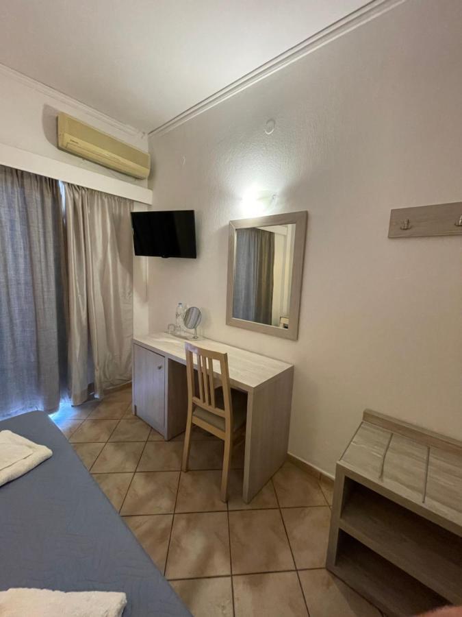 אלונדה Aristea Hotel מראה חיצוני תמונה