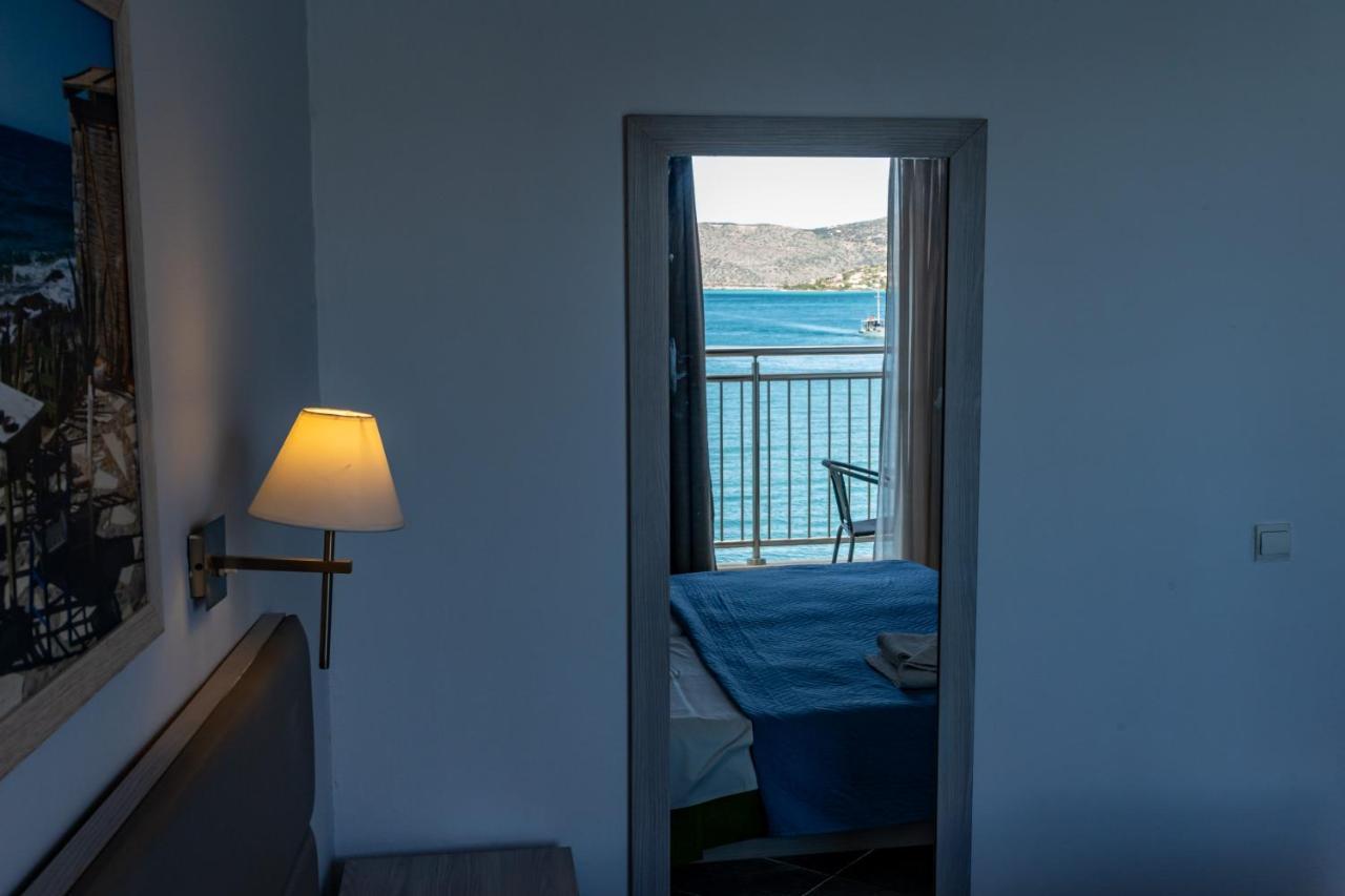אלונדה Aristea Hotel מראה חיצוני תמונה