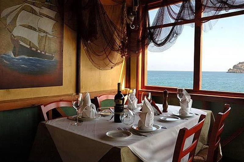 אלונדה Aristea Hotel מראה חיצוני תמונה