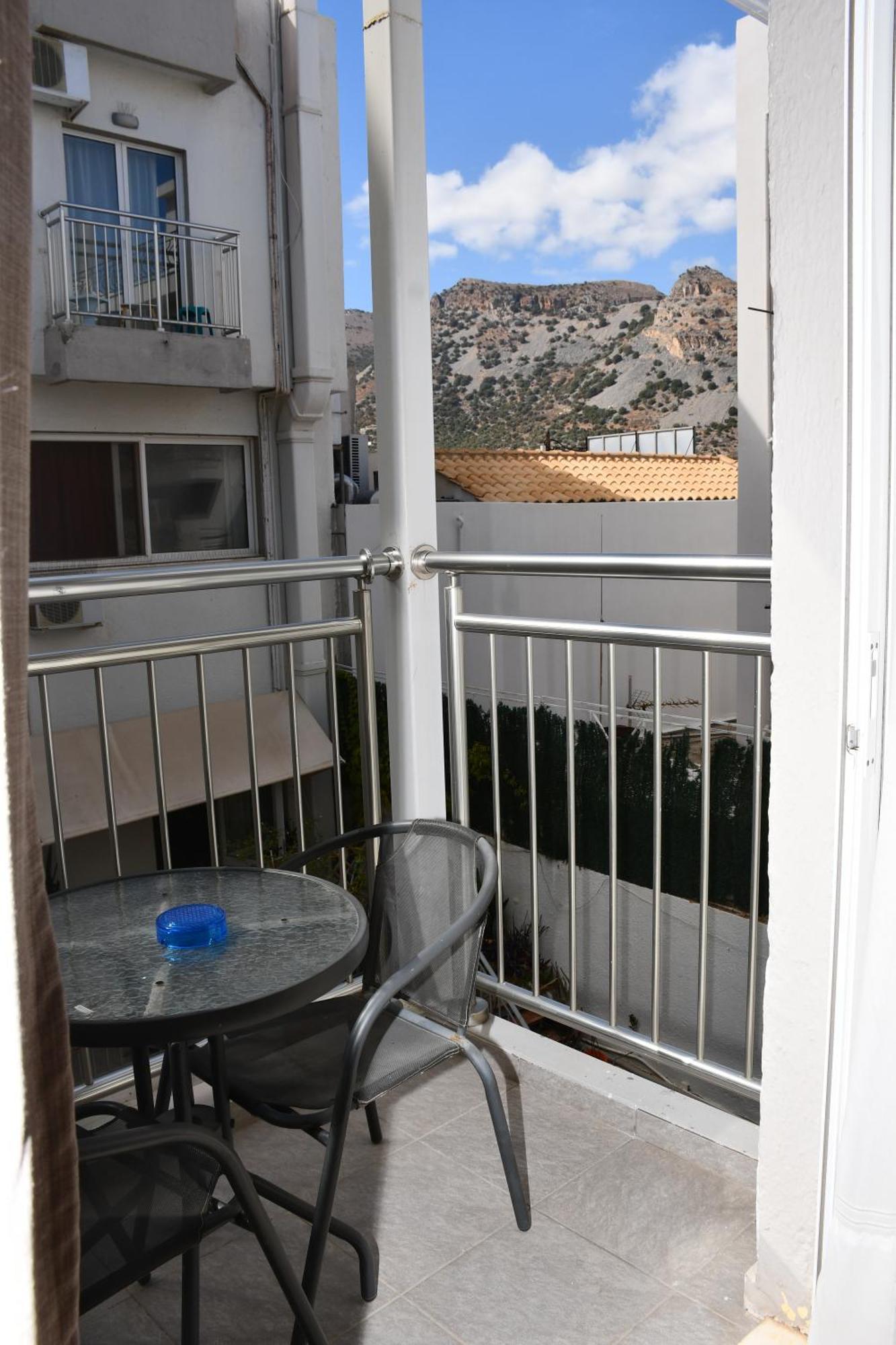 אלונדה Aristea Hotel מראה חיצוני תמונה