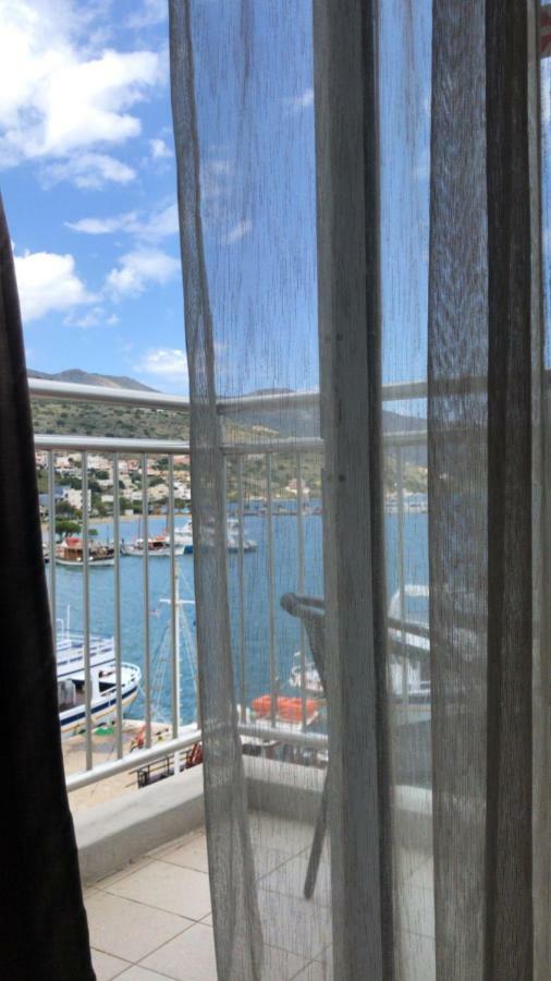 אלונדה Aristea Hotel מראה חיצוני תמונה